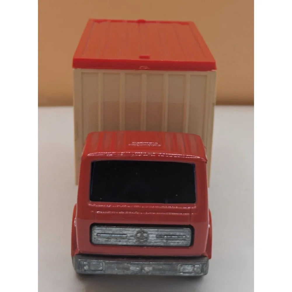 Matchbox Superfast 42 Mercedes Container Truck Sea-Land Red Lesney England Boxed